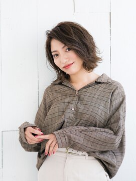 アメリエギャルソン(amelie et garcon) かきあげウェーブ外ハネボブ 【amelie与野本町】