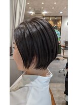 フェリーザ 奏の杜店(FELIZA)&nbsp;丸みショートボブ　＋　イヤリングカラー