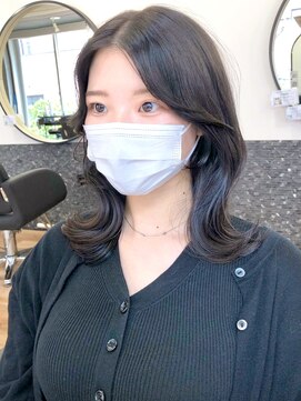 リコバイアフロート(riko by afloat) 流れるお顔周り/くびれヘア