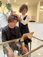 ペスコペスカ(PESCO PESCA)&nbsp;ヘッドスパの前に頭皮をモニターで確認します。