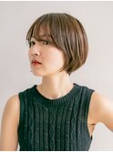 襟足スッキリショートで大人の雰囲気 3