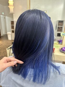 ユラギフロムユイマァル 水島店(YURAGI from YUIMARL) ネイビーブルー×ウルトラマリン