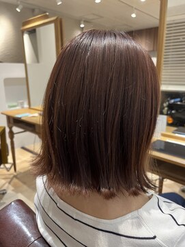 アマレット(Amaretto) 【ピンクラベンダー×外はねボブ】