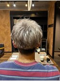 ホワイトベージュ