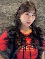 メイカ(MEIKA)&nbsp;【 セミロング × ストレート × インナーカラー 】浅野美紀