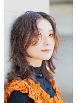 美容室 ウェル(Well) ミディアムレイヤー/パーマスタイル