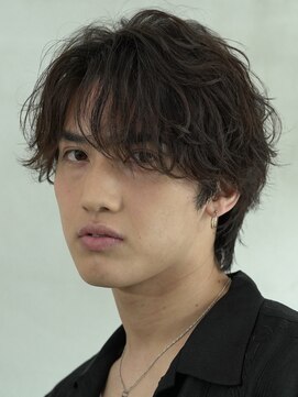 テン 心斎橋(tenn.) 難波シャドウパーマフェザーパーマセンターパートウルフ30代◎