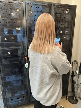 シークス(SYKTH.) 【ハイトーン】cut＋W color＋treatment