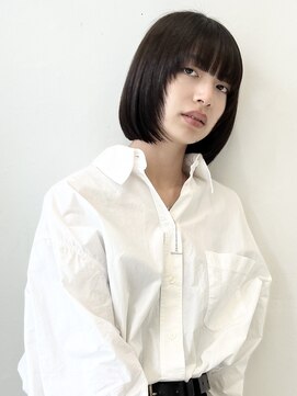 ココ 原宿(KOKO) ダークアッシュ似合わせカットミディアムレイヤーカットベージュ