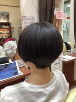 美容室ヒラトヤ 都南店 20代30代40代すっきり丸みショートボブ×艶感