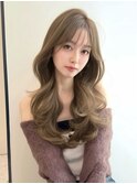 流行りのナチュラルウェーブ × 外巻き韓国風ヘア