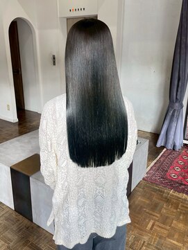 ヘアーアイスカルテット(HAIR ICI QUARTET) 艶髪ブルーブラック◎髪質改善ストレート美髪