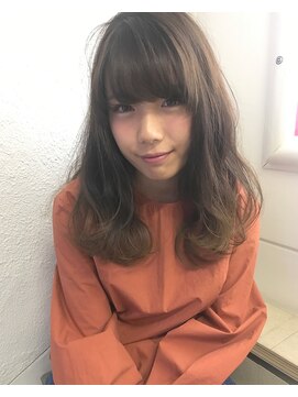 インビテーション(invitation) 大人かわいい デジタルパーマ