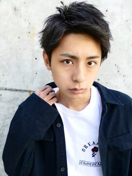 フィフス(fifth) ショートレイヤー アップバング ソフトツーブロック 束感 メンズ