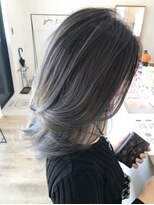 アーブル ヘアーアンドメイク(ARBRE) ブリーチハイライトバレイヤージュグレージュカラー