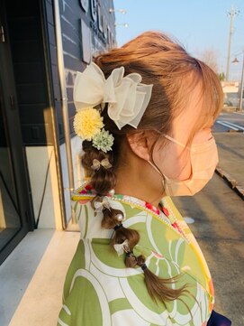 サロン クラッチ クリエイティブ コンセプト(salon CLUTCH creative concept) 編みおろしarrange