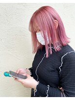 えぃじぇんぬヘア(Hair) ピンクカラーと外ハネボブ