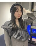 セミロング！透明感オリーブグレージュ◎