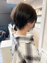 キャアリー(Caary) 福山くびれショート透明感グレージュ暗髪人気前髪なし10代20代