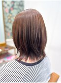 ナチュラルレイヤーボブで首元スッキリ軽く