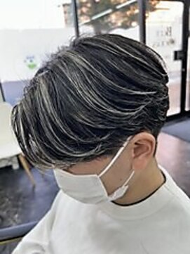 ブルーオーシャン 大牟田店(BlueOcean) メンズセンターパートホワイトメッシュ