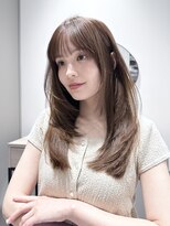 ミンクスオーバー(MINX OVER)&nbsp;イメチェン／レイヤーカット／オリーブベージュ／大手町