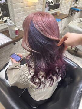 ルグランシャトー(Le grand chateau) ピンク×パープルのデザインカラー