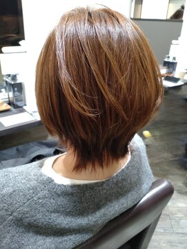 ダンディゾン ブルー 神楽坂(Dans Dix ans bleu) ミディアムウルフ