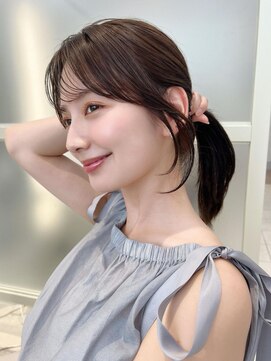 ラルユー 金山(LallYou) 20代に人気！顔周りの後れ毛がかわいいシャギーレイヤーロング