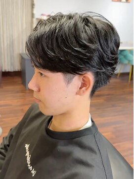 リ メイロ(Re.Meiro) フェザーパーマ【メンズ/パーマ/眉毛/沖縄市/美里】