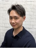 ラフに決まるツーブロショート