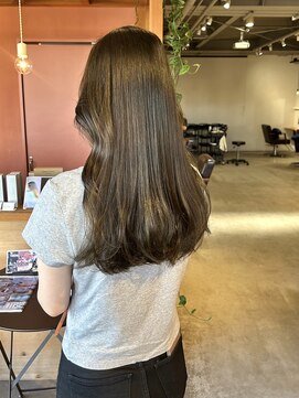 ソーイ ヘアアンドライフスタイル ショップ(SO-E HAIR&LIFESTYLE SHOP) 透明感◎オリーブカラー×似合わせレイヤー