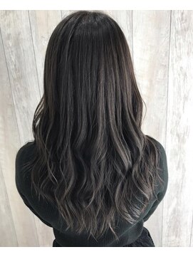 シエル 立川店(CIEL) 【CIEL原田】アディクシーカラーで作るシルバーグレージュ