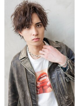 ケアリー 武蔵小杉(Carelly) AUSTIN メンズアップバング×束感ショートマッシュ