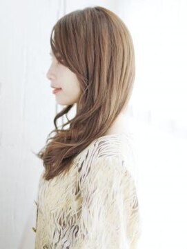 ヘアメイク ナル(hair make nalu) 長めバングのAラインミックスカール