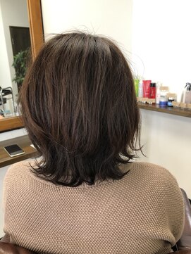 ヴェールビジュ(Vert Bijoux) 外ハネミディアム