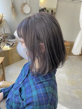 マロウ(mallow) 《花屋併設》人気NO1王道グレージュ@20代30代40代@ブリーチ