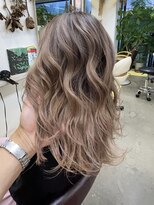 リブロ 三軒茶屋(LIBRO) ピンクベージュシャドウルーツ