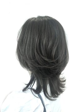 エルベ 千波店(elve) グレージュ × ウルフレイヤー