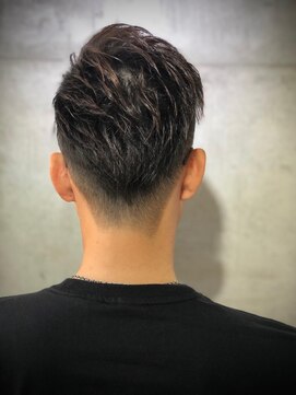 バーバーバー 八広(BARBER-BAR) ワイルドツーブロック　【バーバーバー　八広】