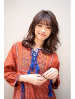 マグノリア オモテサンドウ(MAGNOLiA Omotesando)&nbsp;ショコラベージュの愛されゆったりウェーブ・・・HINATA