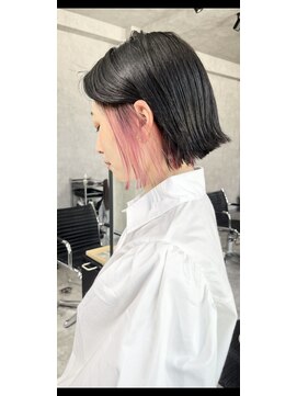 サクラ 岐阜(SAKURA) 切りっぱなしボブ