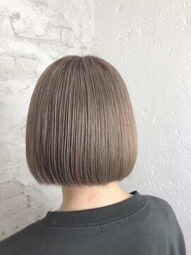 プライズ アイリス 池袋東口店(prize Iris) ミルクティー/グレージュ/ハイトーン/ボブ/池袋