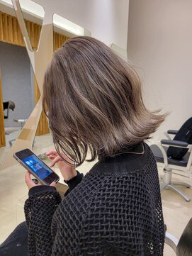 コルバース(COL BIRTH) 大人っぽいくすみ系ニュアンスGreige/外ボブ