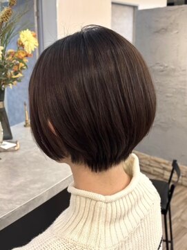 ヴィサージュバスク(VISAGE ba.s.k) 骨格小顔ショート