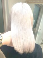 アフィナー(Afinar)&nbsp;【横浜/横浜駅】透け感ホワイトベージュ