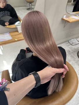 シカ 神戸三宮元町店(Cica) ピンクベージュ ベージュ ブリーチ ハイトーン