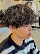 フゥ 宇都宮戸祭(FeU)&nbsp;宇都宮メンズカットメンズパーマ波巻きスパイラルパーマツイスパ