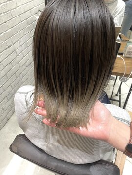 フェリア 渋谷(Feria) 【Feria 渋谷】イルミナカラー×グラデーション "Tsuyuki"