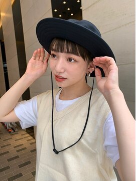 トイロ 新宿(Toiro) ワイドバング丸みショートマッシュショート